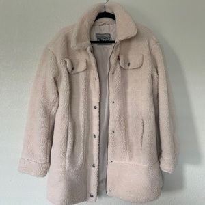 Levi's® Oversized Sherpa Trucker Jacket